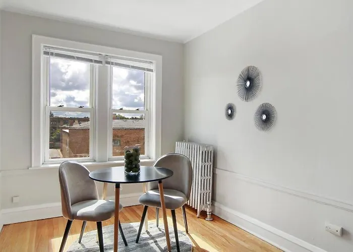 Vibrant 1br Close To Dining - Cullom B3 Apartment